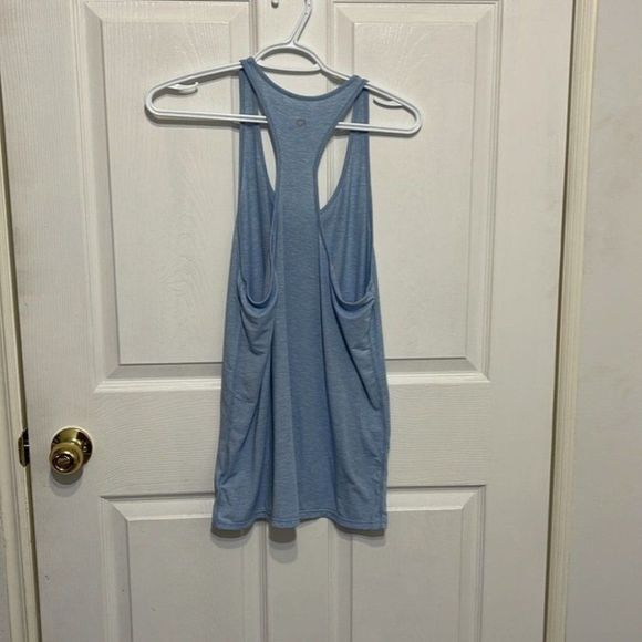 Gap fit tank top - Picture 2 of 2